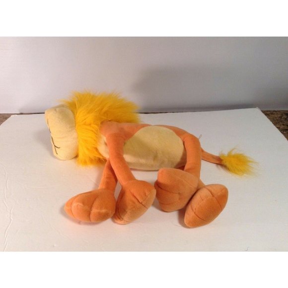 Royal Plush Lion 13" Lgth 14" Tall VGC CUTE  Preowned good condition /   no rips - Picture 2 of 4